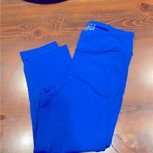 Reva blue Capri leggings